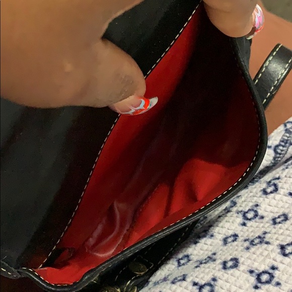 Dooney & Bourke wristlet - Picture 5 of 5